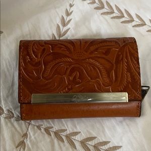 patricia nash tan leather wallet